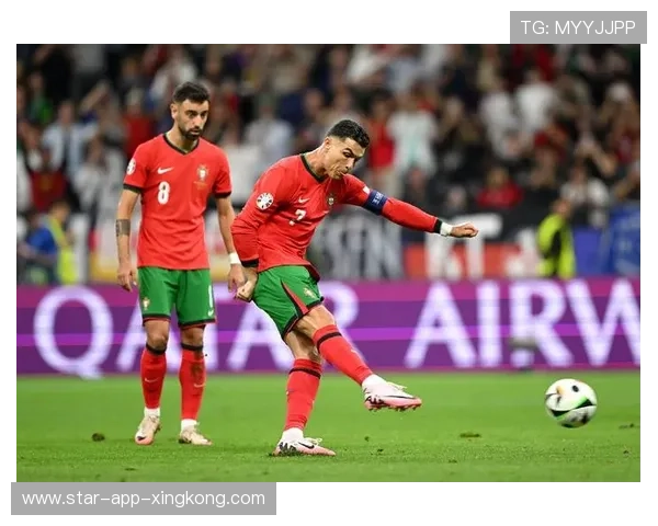 葡萄牙与英格兰鏖战90分钟,B席凌空斩杀成焦点 葡萄牙与英格兰鏖战90分钟,B席凌空斩杀成焦点