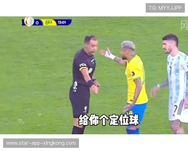 内马尔定位球妙传制造连环插上，巴西前场配合更默契